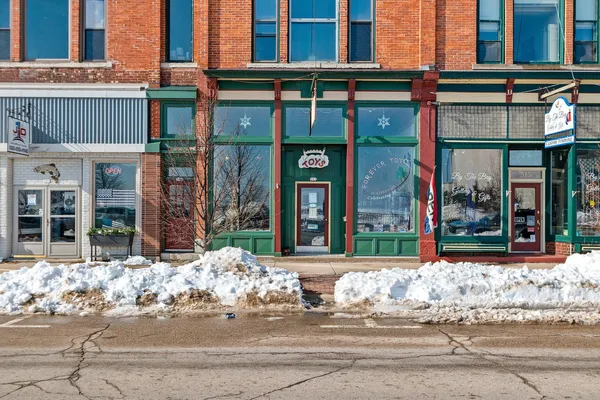 $245,000 | 511 1st Street, Menominee, MI 49858