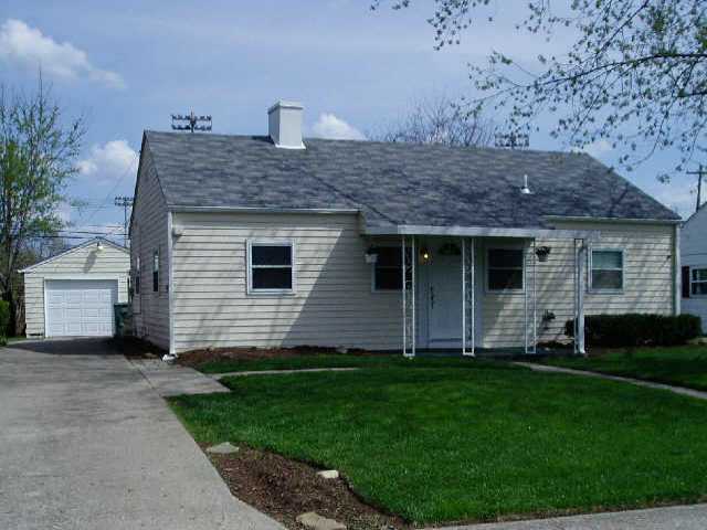 256 South Hampton Road Columbus, OH 43213 - Photo 1 of 10