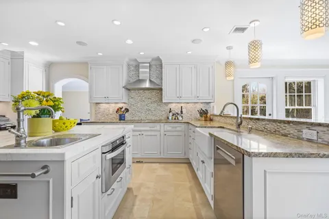 $3,650,000 | 12 Woodland Avenue, Bronxville, NY 10708