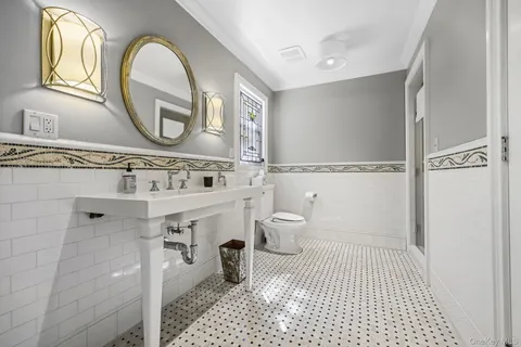 $3,650,000 | 12 Woodland Avenue, Bronxville, NY 10708