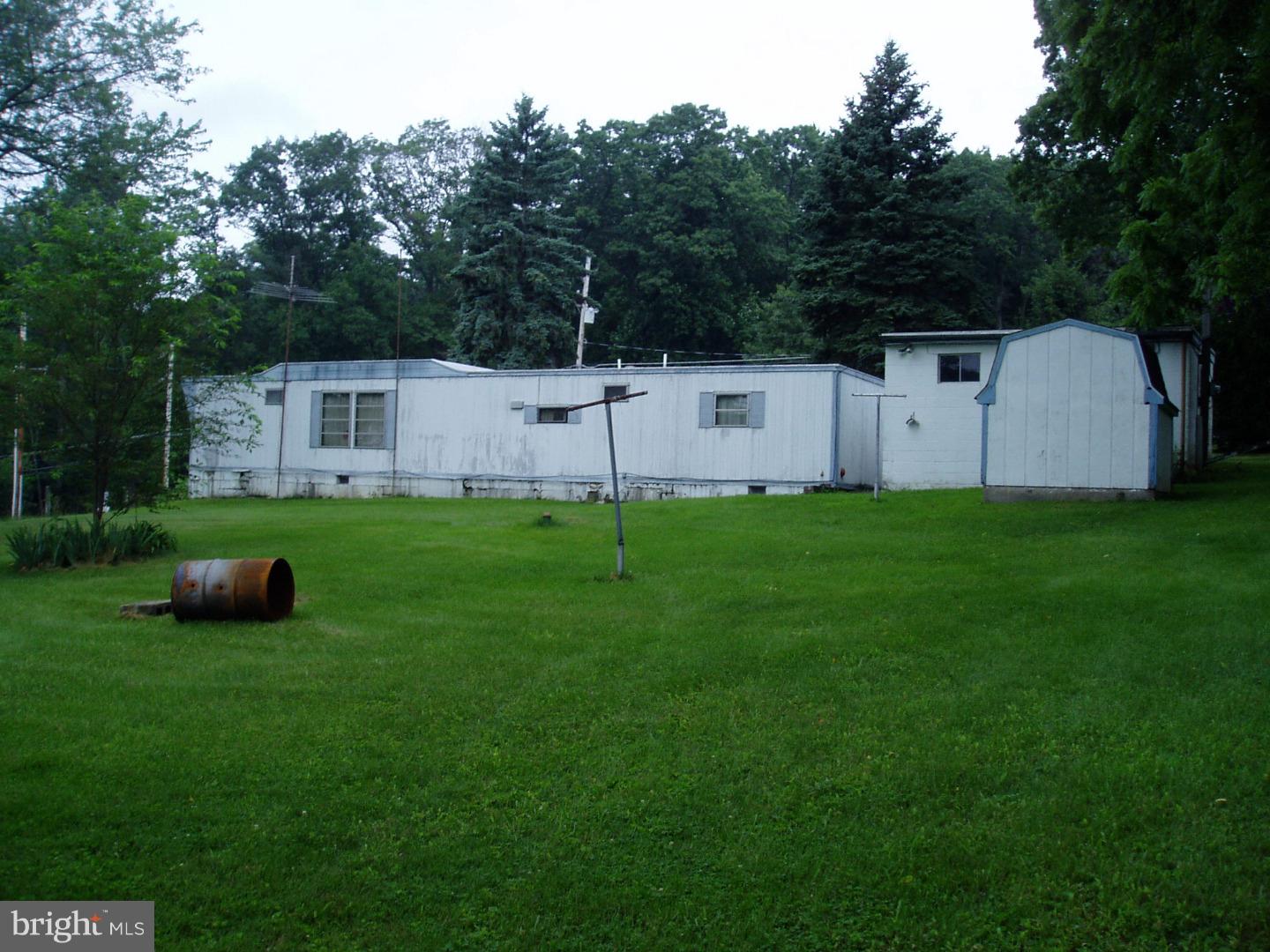 43 Longview Road Boyertown, PA 19512 - Photo 3 of 4 Gallery Image 3