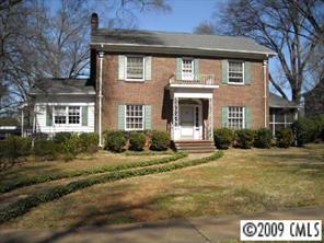 1060 Ardsley Road Charlotte, NC 28207 - Photo 1 of 5 Gallery Image 1