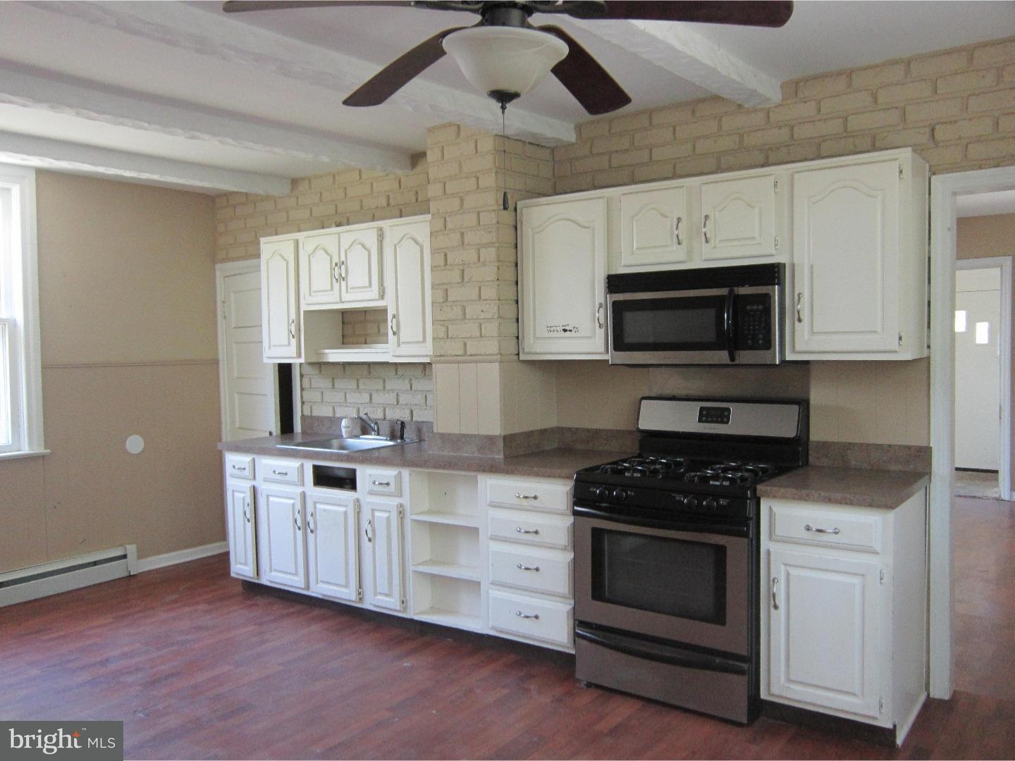 544 Berlin Road Clementon, NJ 08021 - Photo 6 of 20