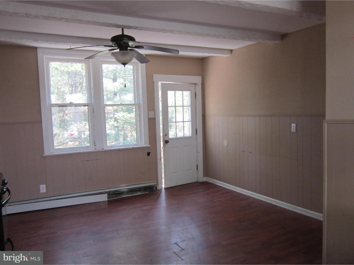544 Berlin Road Clementon, NJ 08021 - Photo 8 of 20