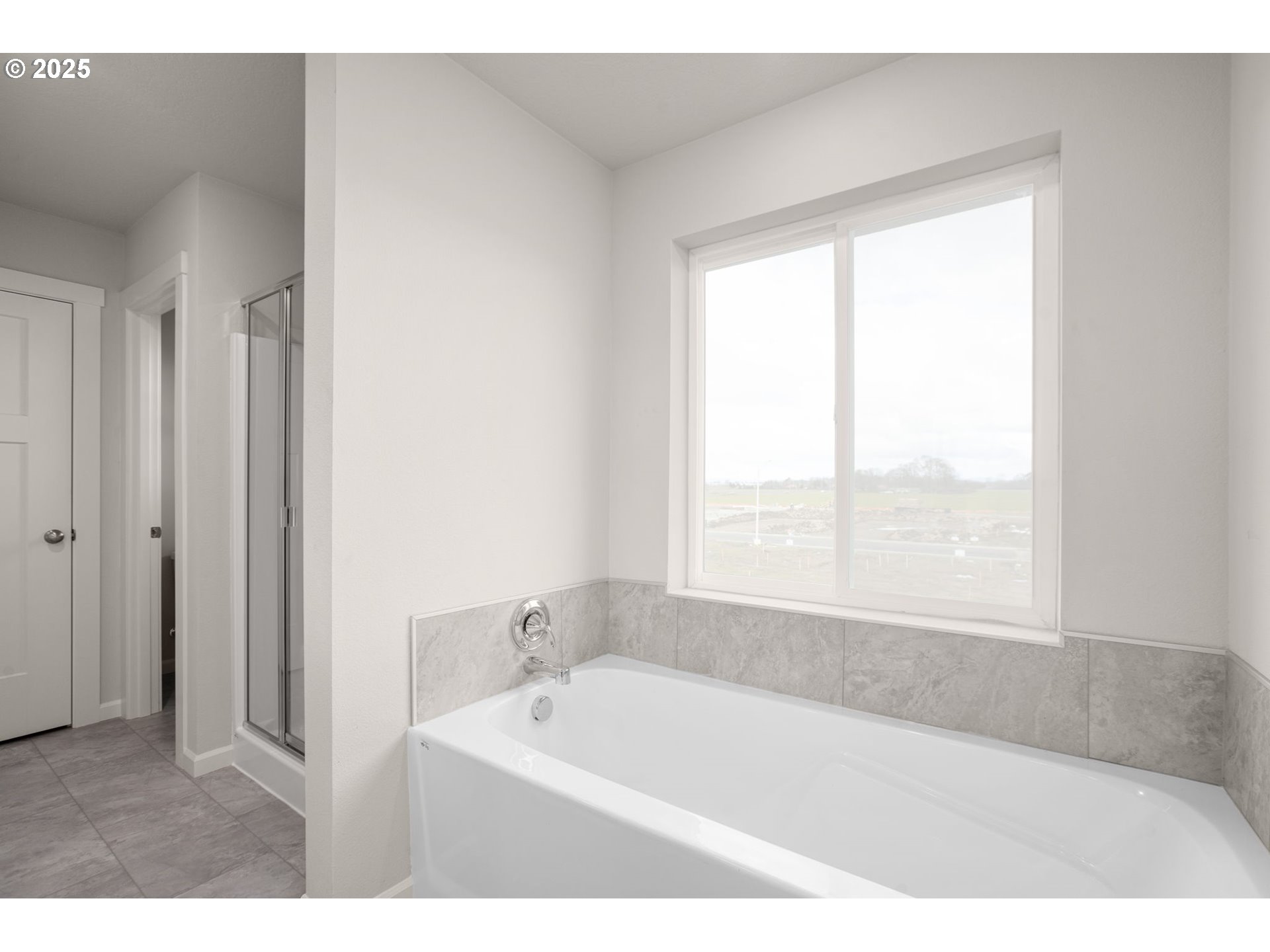 5887 Bainbridge Road Eugene, OR 97402 - Photo 21 of 36 Gallery Image 21