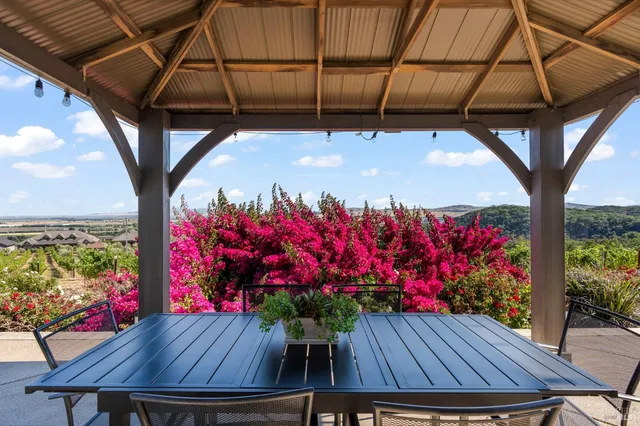 $5,286,000 | 4192-4266 Stonefield Lane, Fairfield, CA 94534