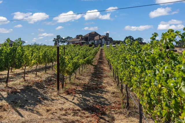 $5,286,000 | 4192-4266 Stonefield Lane, Fairfield, CA 94534