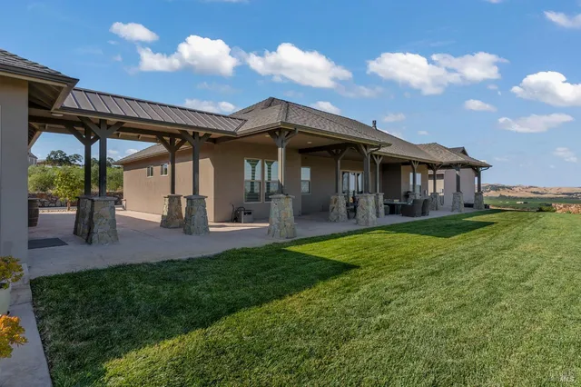 $5,286,000 | 4192-4266 Stonefield Lane, Fairfield, CA 94534