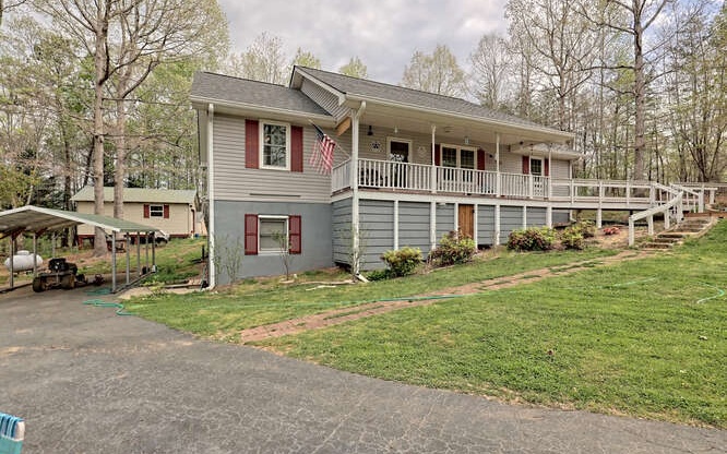 199 Lovelace Road Clarkesville, GA 30523 - Photo 2 of 4 Additional View