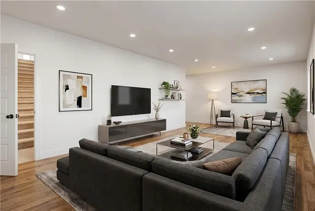 $470,000 | 9015 Northeast 111th Place, Kansas City, MO 64157