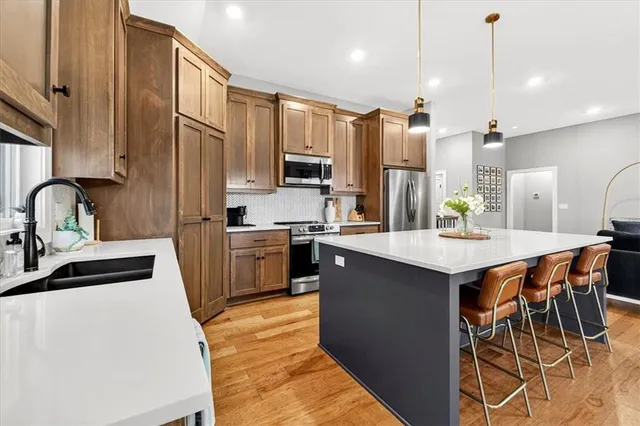 $470,000 | 9015 Northeast 111th Place, Kansas City, MO 64157