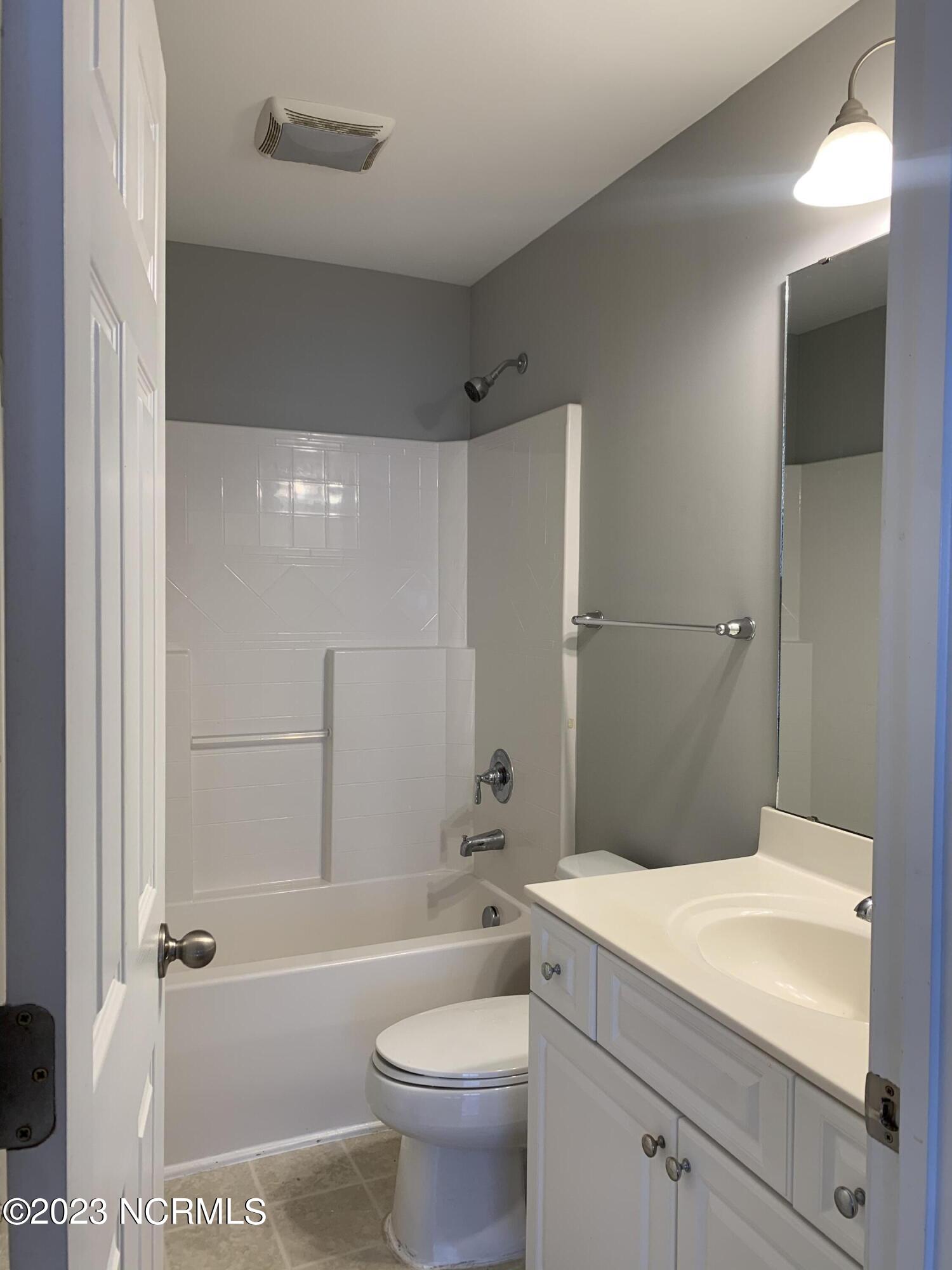 3152 Ruth Court Greenville, NC 27834 - Photo 7 of 14 Gallery Image 7