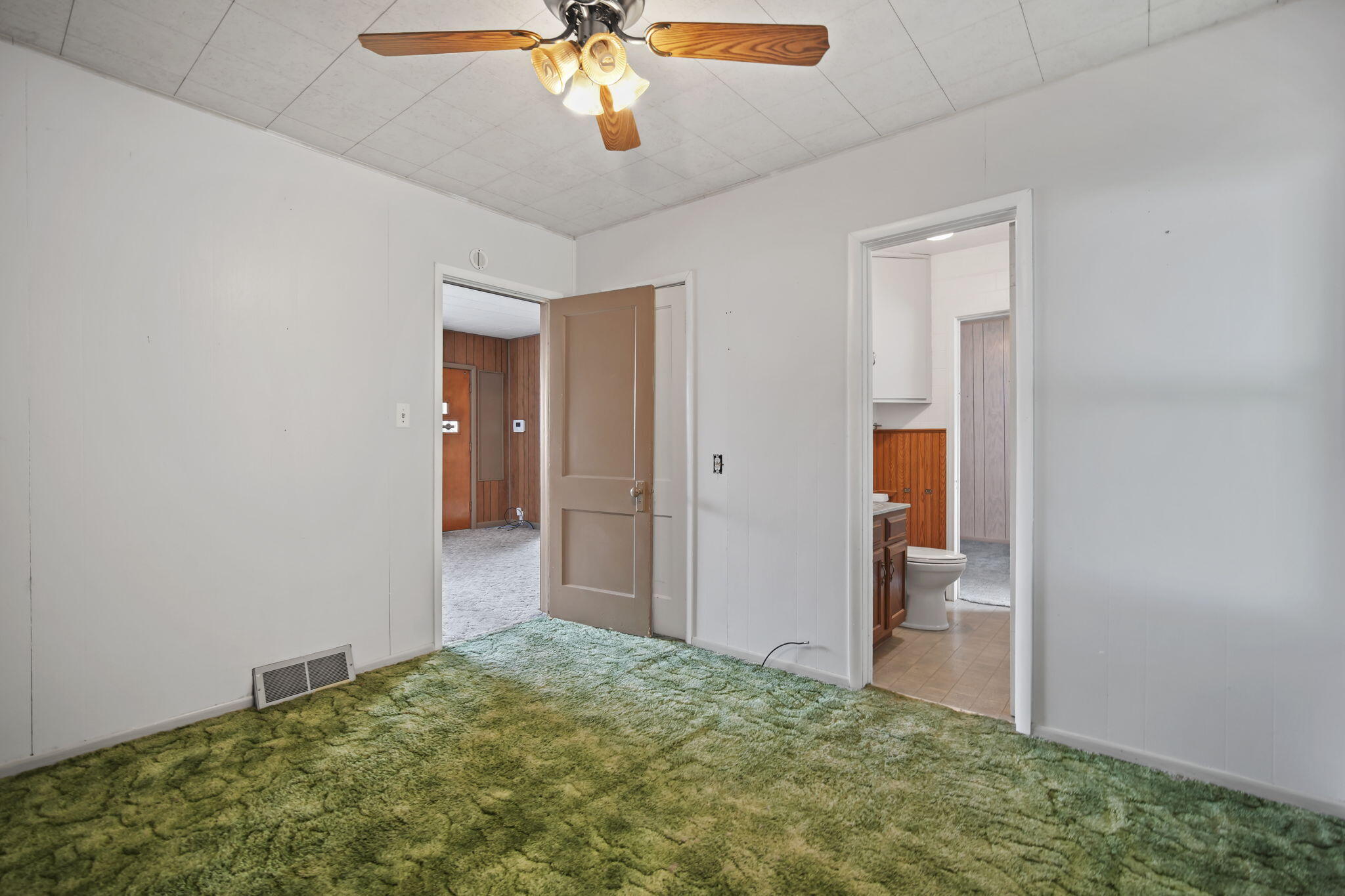 619 Brentwood Road Jackson, MI 49202 - Photo 16 of 43 17