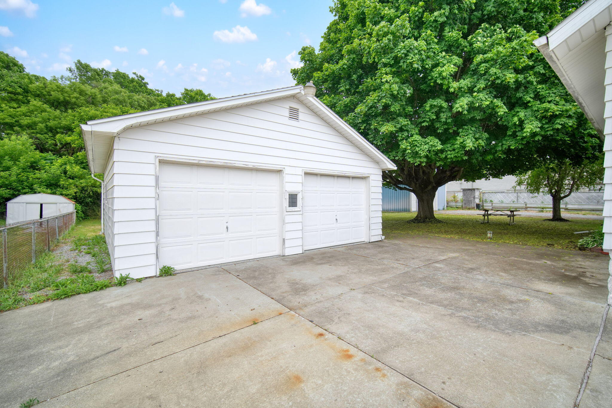 619 Brentwood Road Jackson, MI 49202 - Photo 26 of 43 27
