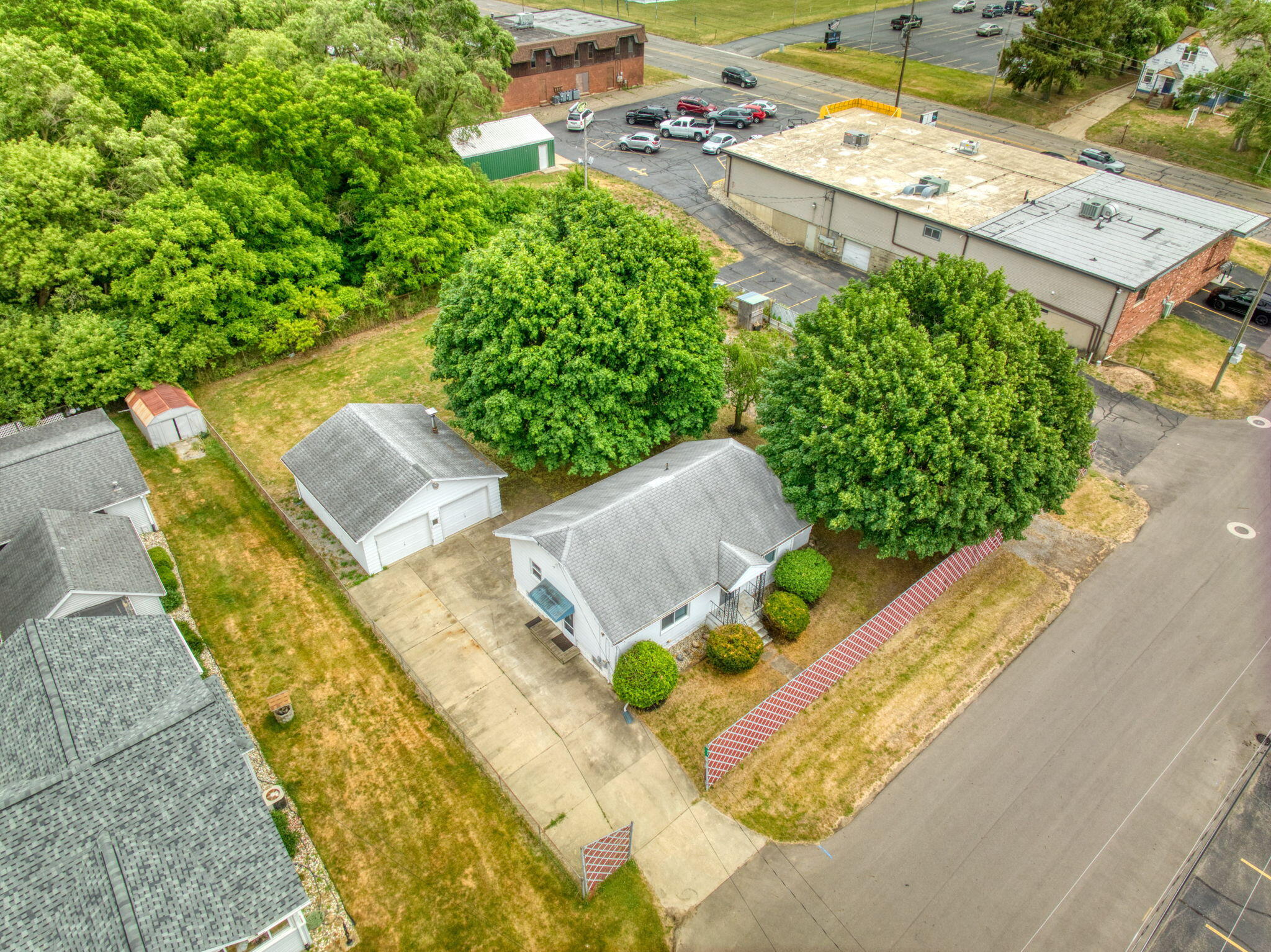 619 Brentwood Road Jackson, MI 49202 - Photo 39 of 43 40