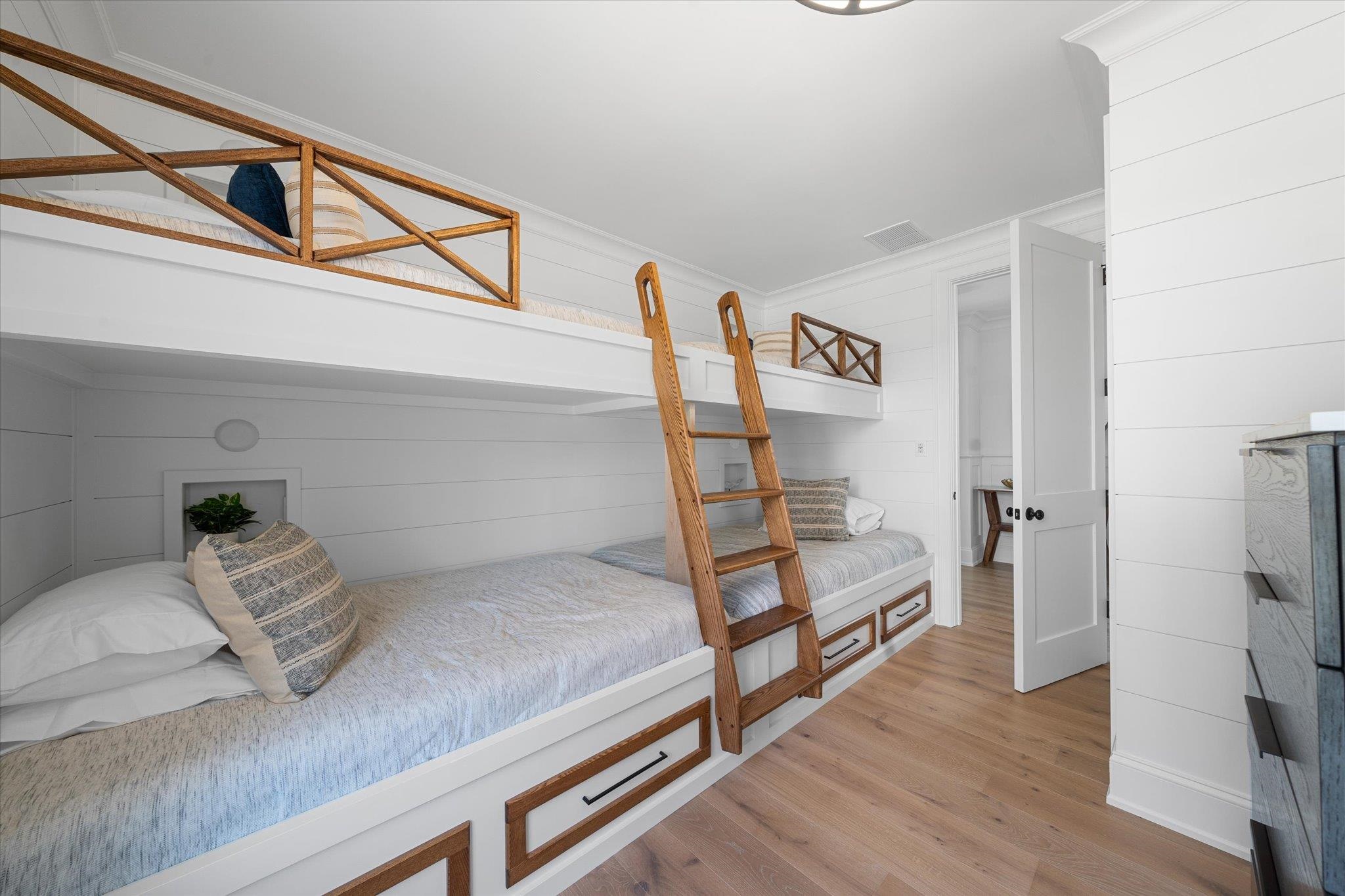 155 112th Stone Harbor, NJ 08247 - Photo 26 of 49