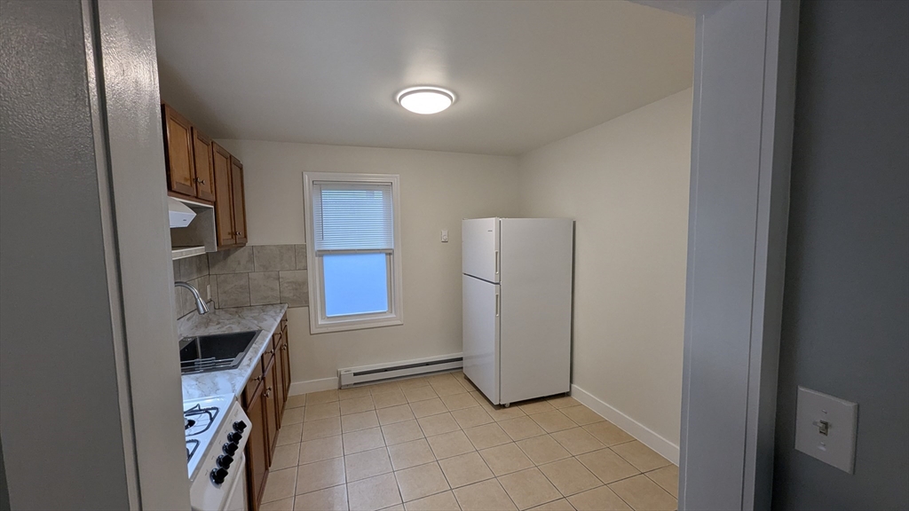 59 Davis Street, Unit 2 NORTH Fall River, MA 02720 - Photo 4 of 14