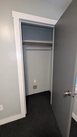 $1,350 | 59 Davis Street, Unit 2 NORTH, Fall River, MA 02720