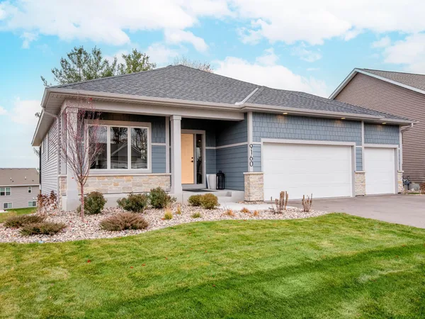 $715,000 | 9160 62nd Street South, Cottage Grove, MN 55016