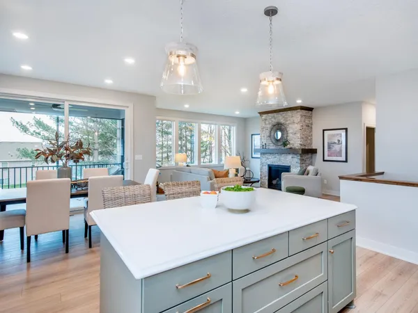 $715,000 | 9160 62nd Street South, Cottage Grove, MN 55016