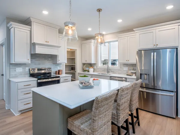 $715,000 | 9160 62nd Street South, Cottage Grove, MN 55016