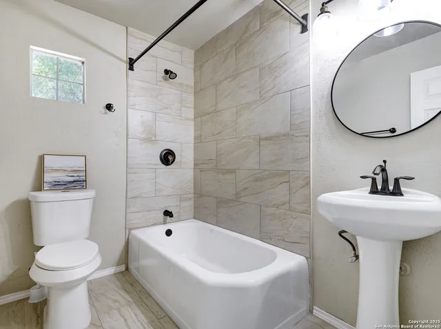 $1,950 | 226 Linares Street, San Antonio, TX 78225