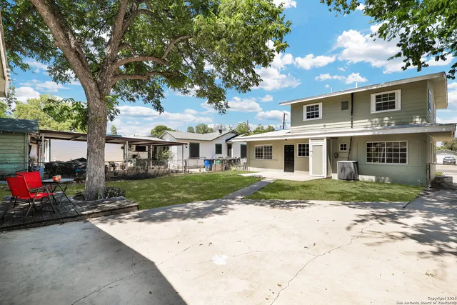 $1,950 | 226 Linares Street, San Antonio, TX 78225