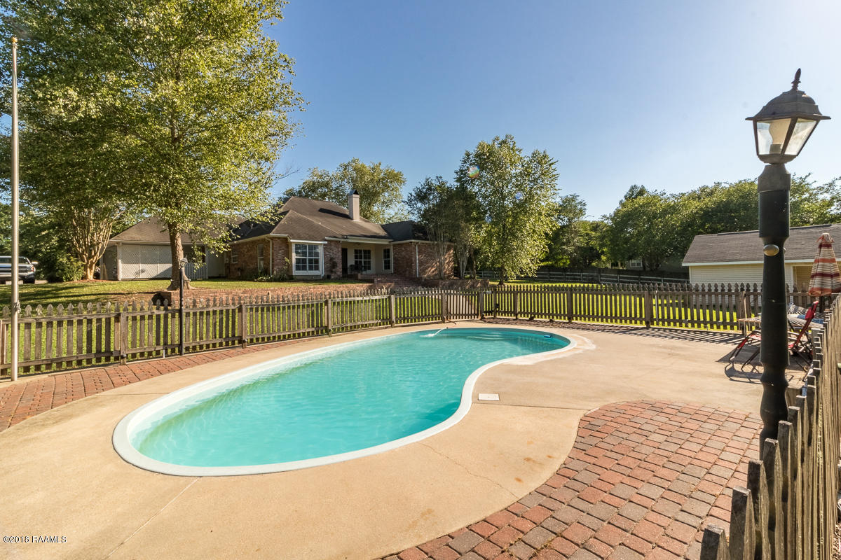 1134 Donnell Road Broussard, LA 70518 - Photo 4 of 26 1134 Donnel Rd.-19