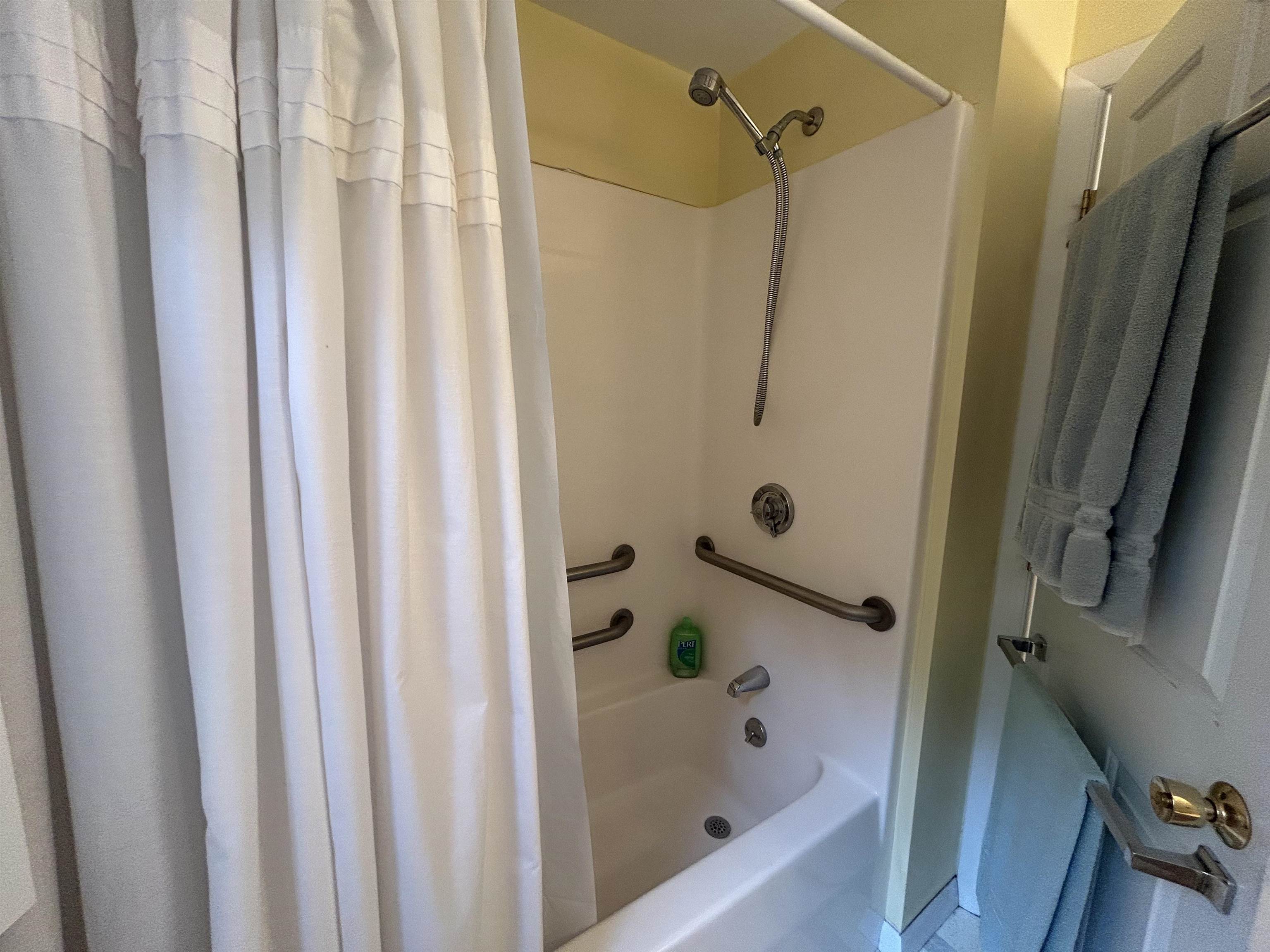 7 Juniper Ridge Road Exeter, NH 03833 - Photo 11 of 44