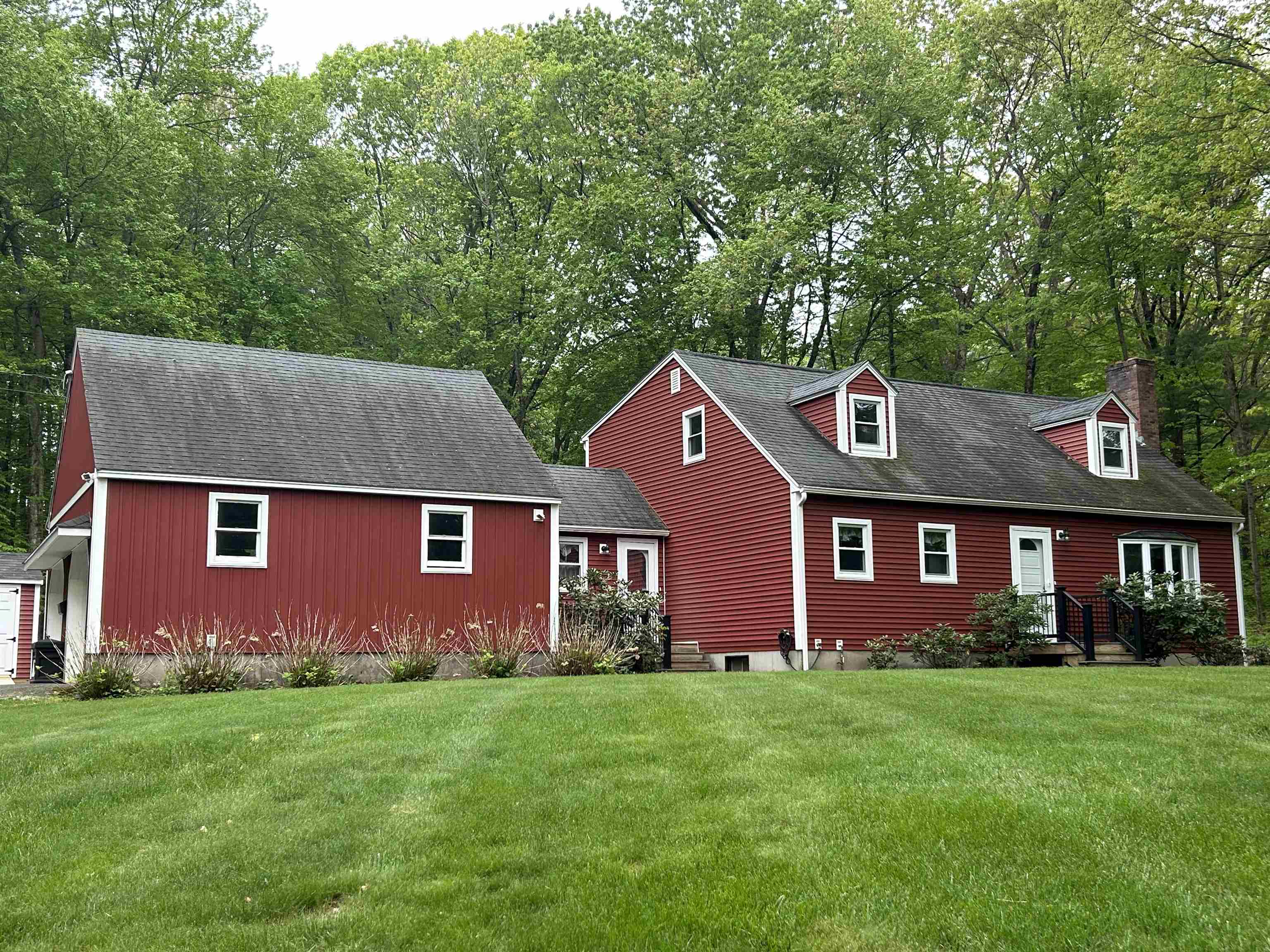 7 Juniper Ridge Road Exeter, NH 03833 - Photo 2 of 44