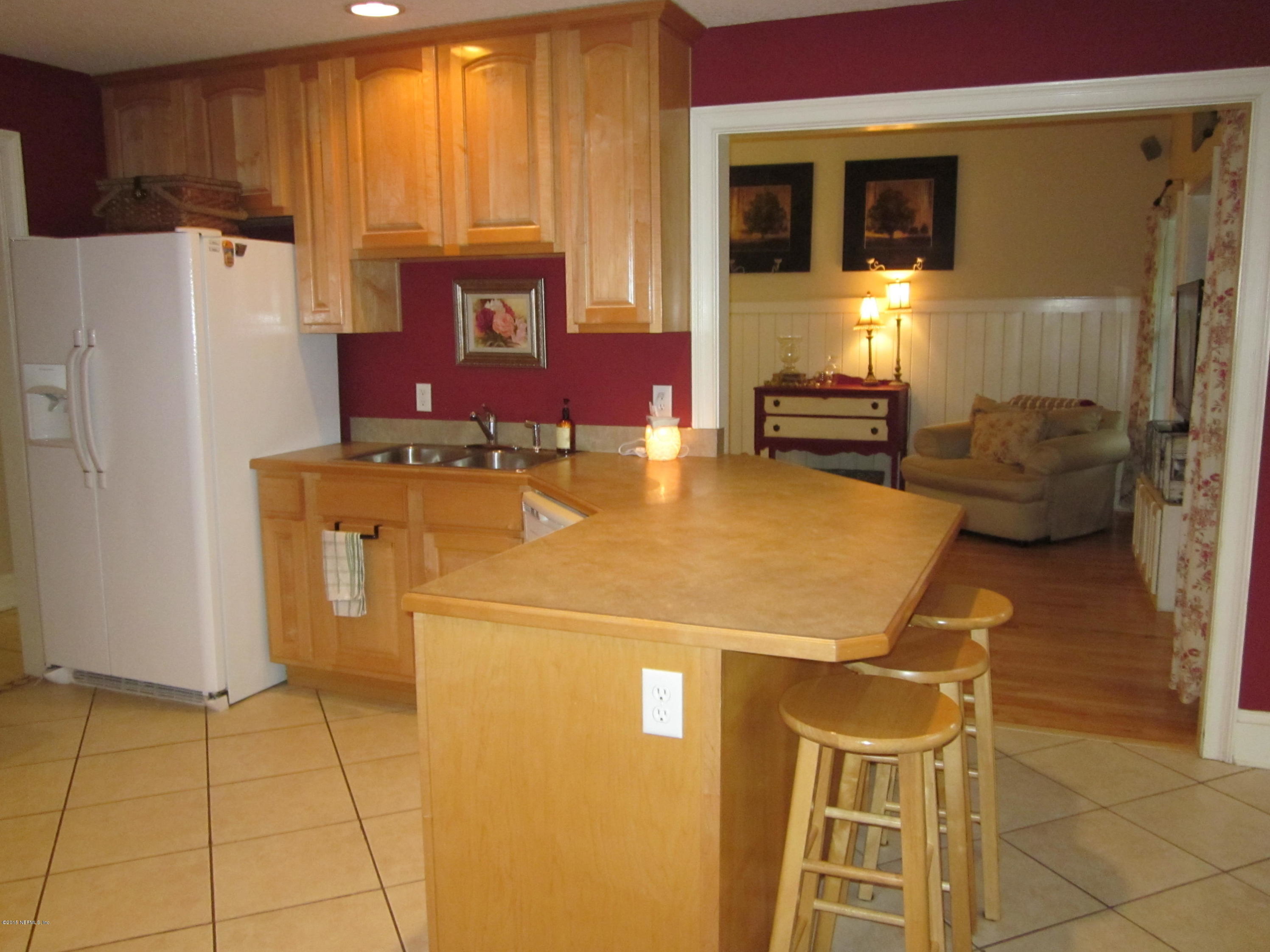 43780 Thomas Creek Road Callahan, FL 32011 - Photo 10 of 16 Spacious Kitchen