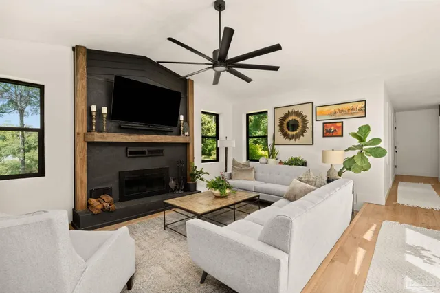 $795,000 | 7716 Sunshine Hill Road, Molino, FL 32577