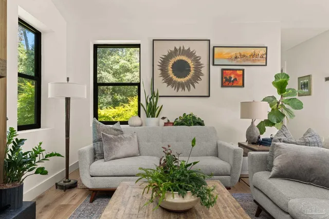 $795,000 | 7716 Sunshine Hill Road, Molino, FL 32577