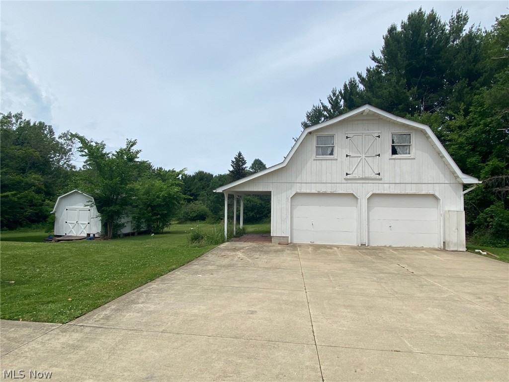 12228 Bean Road Chardon, OH 44024 - Photo 23 of 29