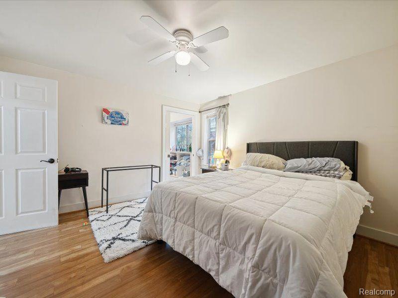 866 Rivard Boulevard Grosse Pointe, MI 48230 - Photo 18 of 53