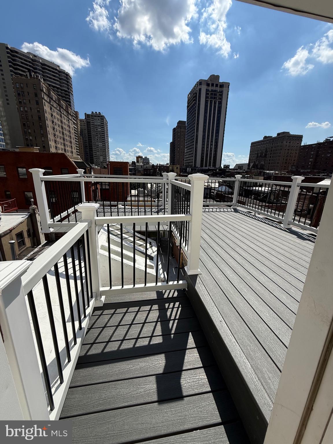 2008 Chestnut Street, Unit 4 Philadelphia, PA 19103 - Photo 5 of 20