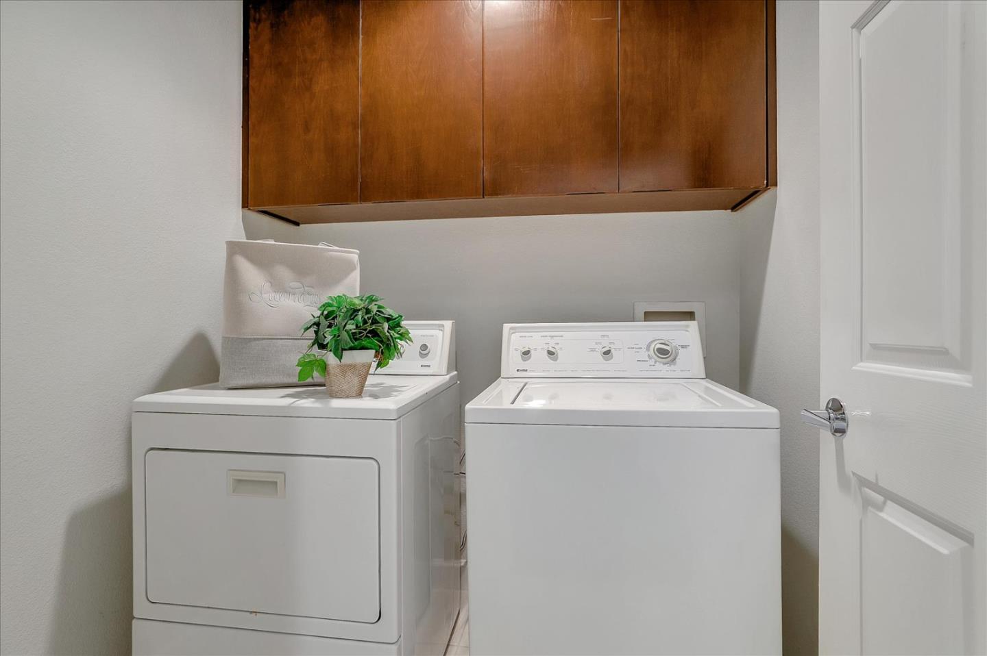 5803 Killarney Circle San Jose, CA 95138 - Photo 41 of 57 a utility room with dryer and washer