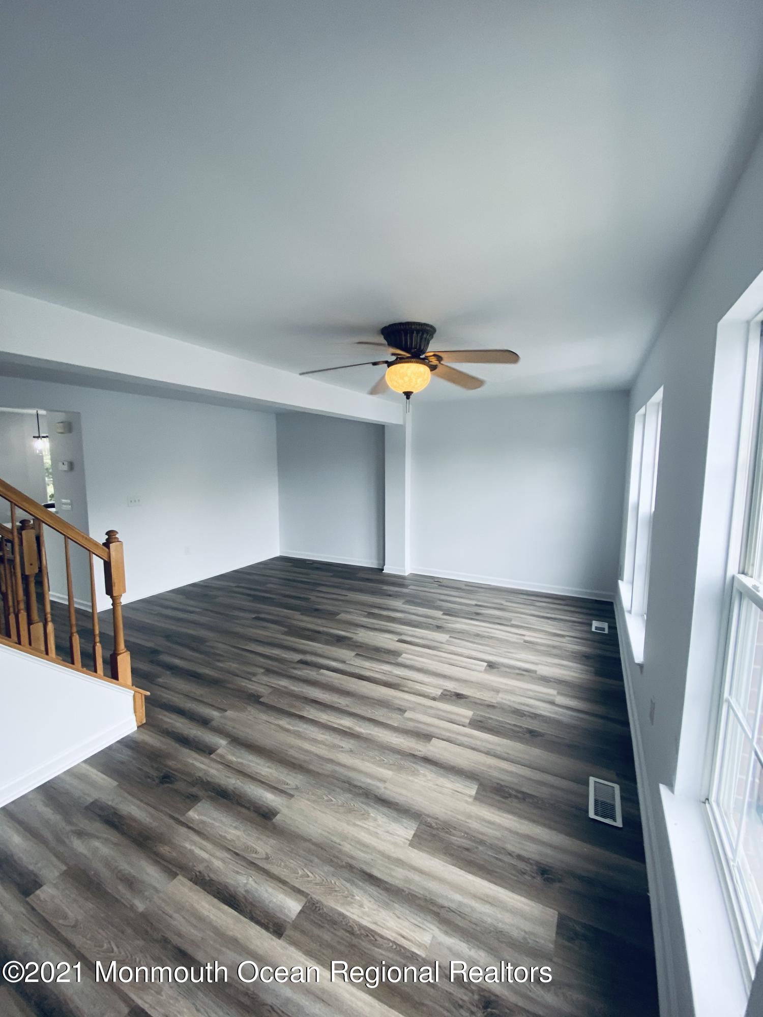 51 Abby Road Farmingdale, NJ 07727 - Photo 16 of 30 IMG-0216