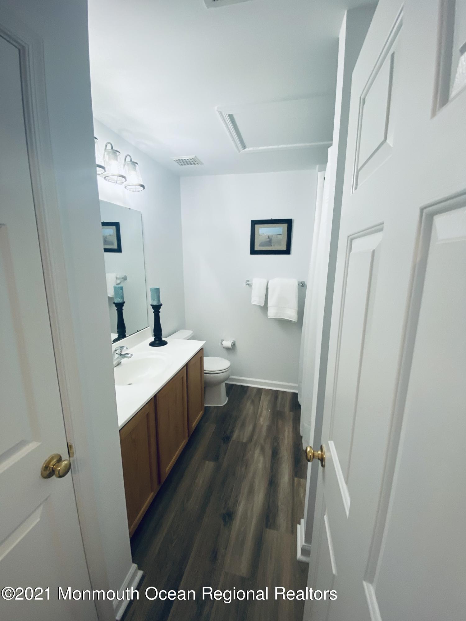 51 Abby Road Farmingdale, NJ 07727 - Photo 21 of 30 IMG-0288