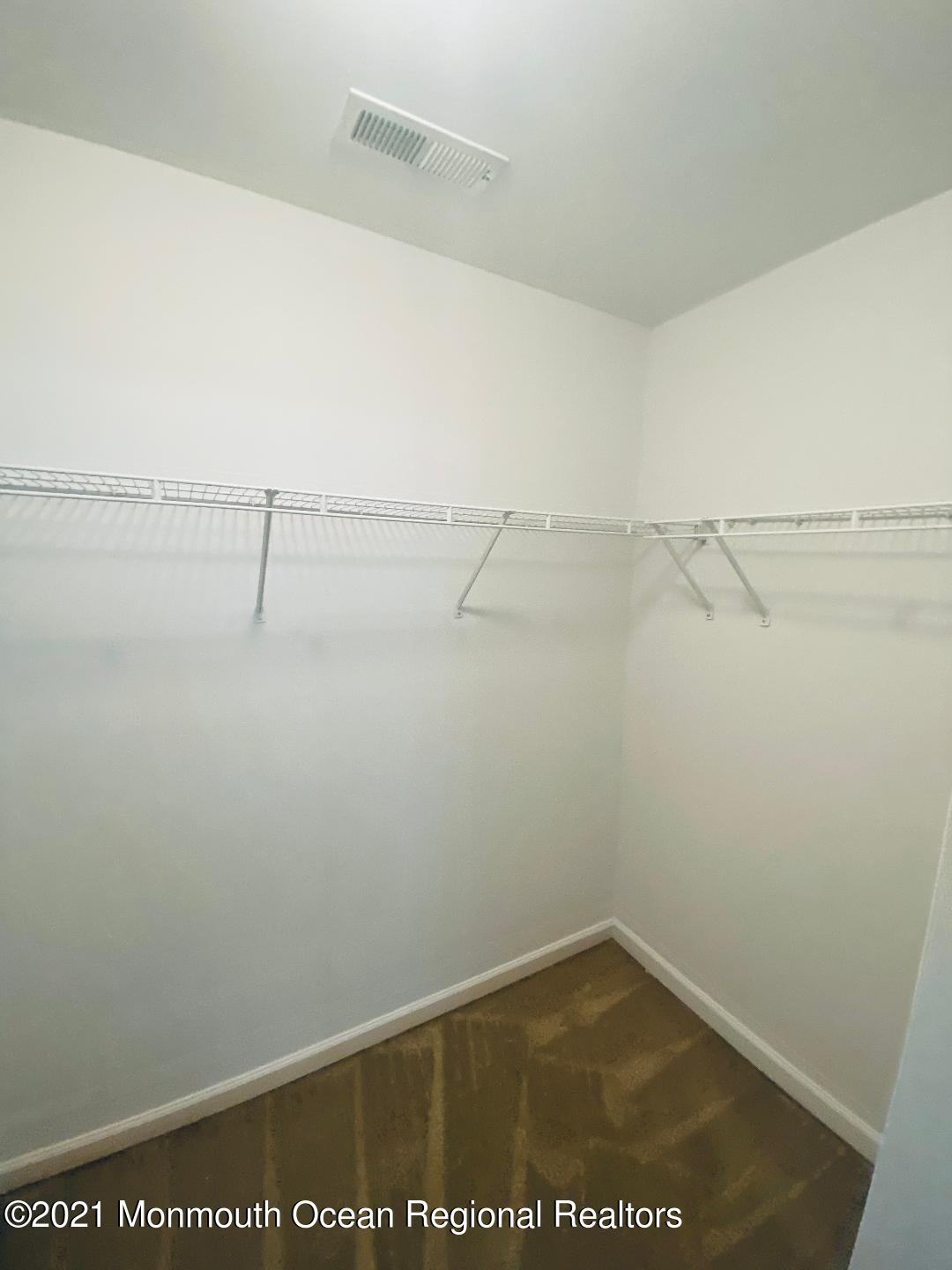 51 Abby Road Farmingdale, NJ 07727 - Photo 26 of 30 thumbnail (4)