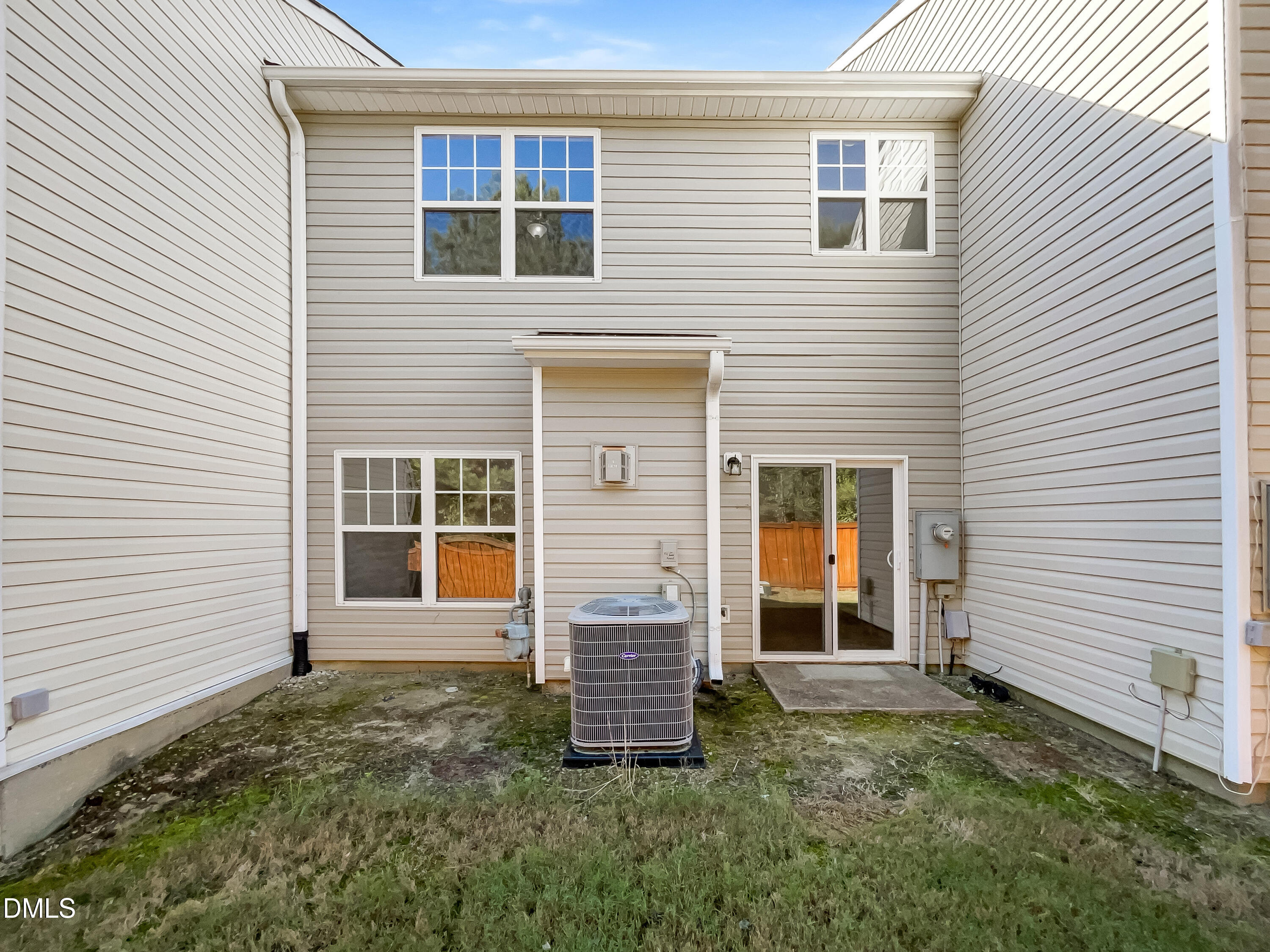 5107 Sandy Banks Road Raleigh, NC 27616 - Photo 8 of 21 photo_08