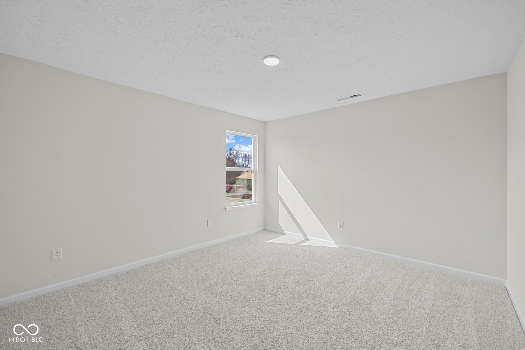 1123 Ridgevine Road Greenwood, IN 46143 - Photo 19 of 30 Gallery Image 19