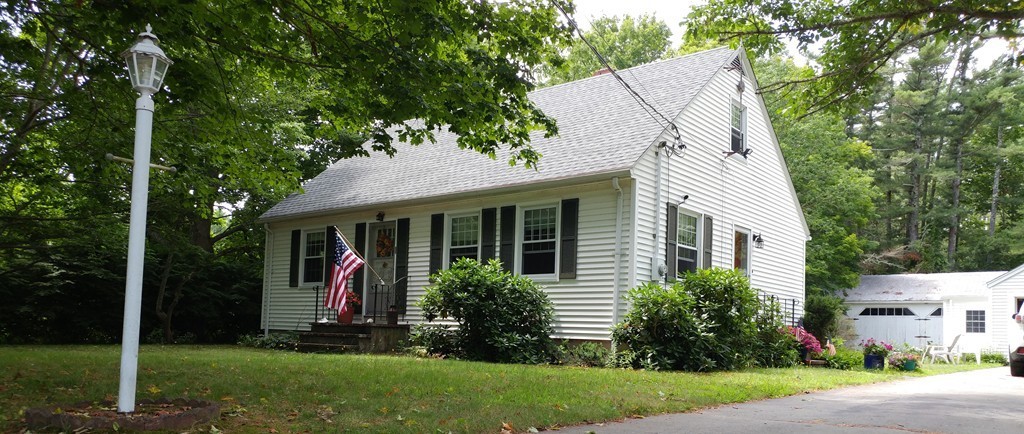 213 Marys Pond Road Rochester, MA 02770 - Photo 6 of 12