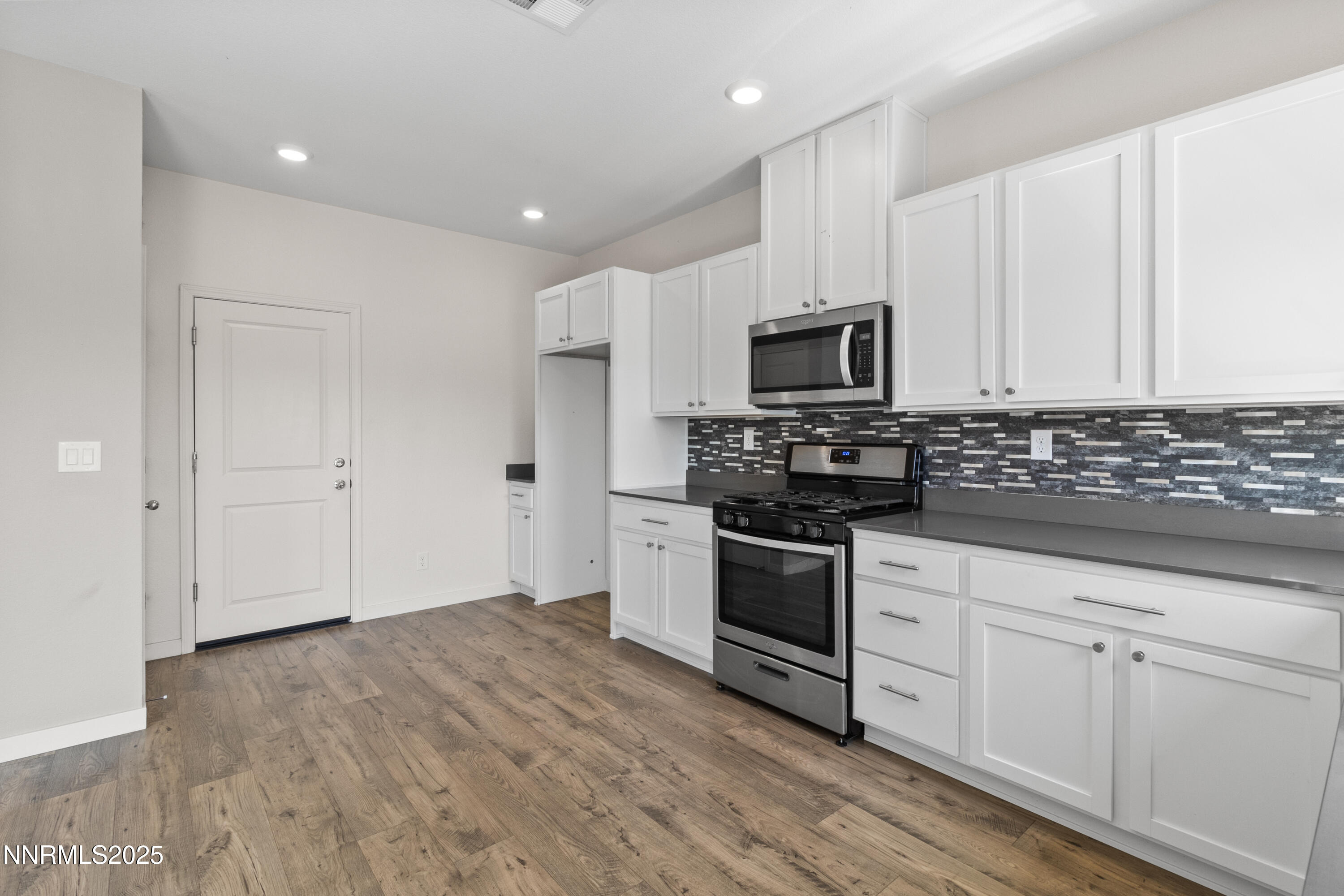 444 Antares Street Reno, NV 89506 - Photo 14 of 35 8L6A2289