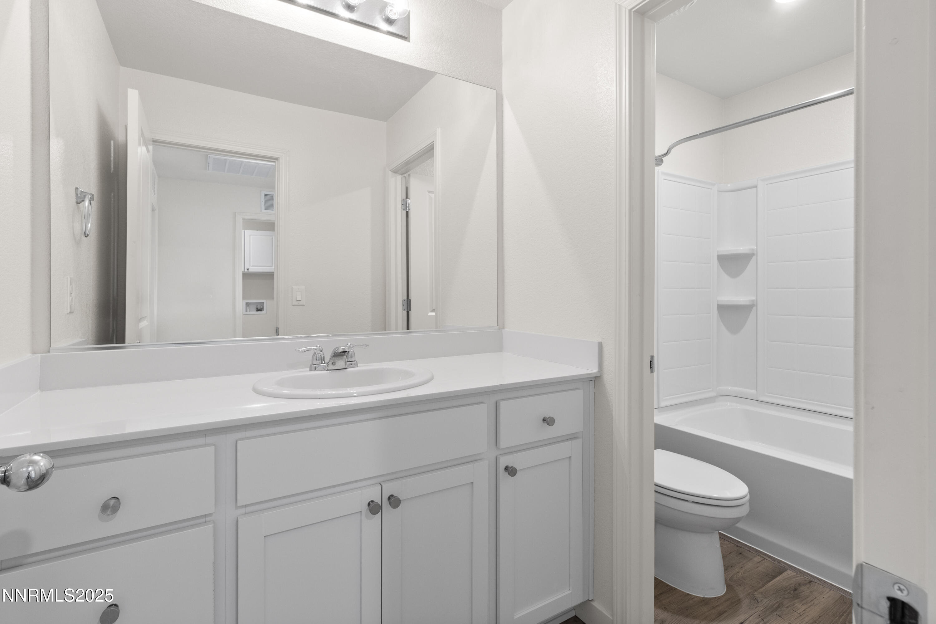 444 Antares Street Reno, NV 89506 - Photo 29 of 35 8L6A2340