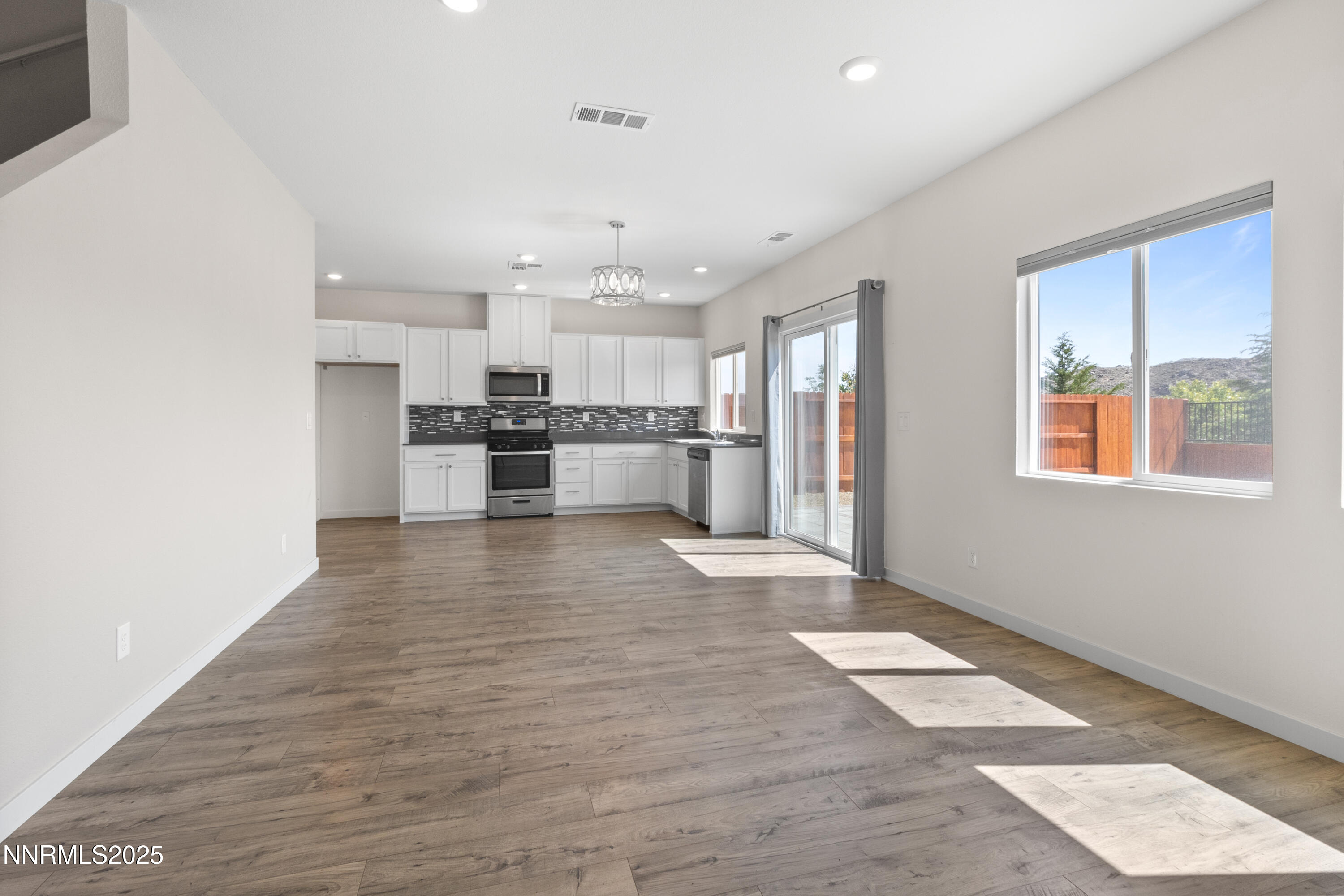 444 Antares Street Reno, NV 89506 - Photo 8 of 35 8L6A2268