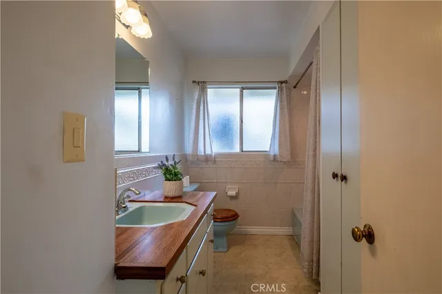 $1,150,000 | 9732 Royal Palm Boulevard, Garden Grove, CA 92841