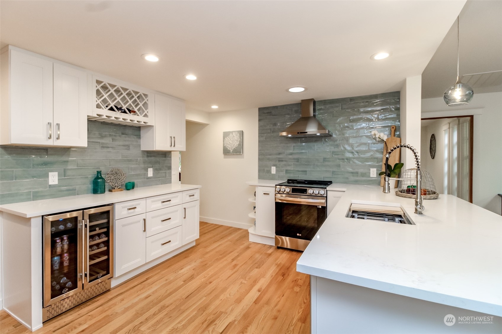 16626 Southeast 136th Street Renton, WA 98059 - Photo 16 of 37 Gallery Image 16