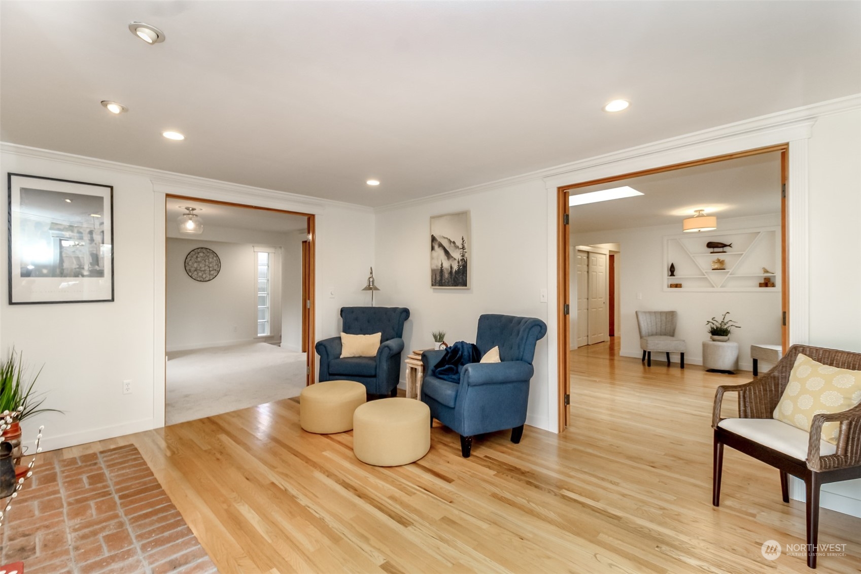 16626 Southeast 136th Street Renton, WA 98059 - Photo 6 of 37 Gallery Image 6