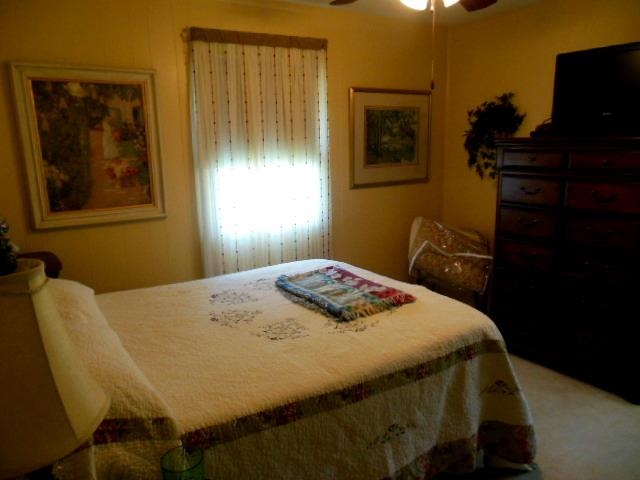 433 Sheridan Road Evansville, IN 47710 - Photo 4 of 23 Gallery Image 4